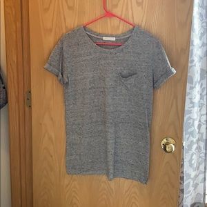 Grey short sleeve with pocket